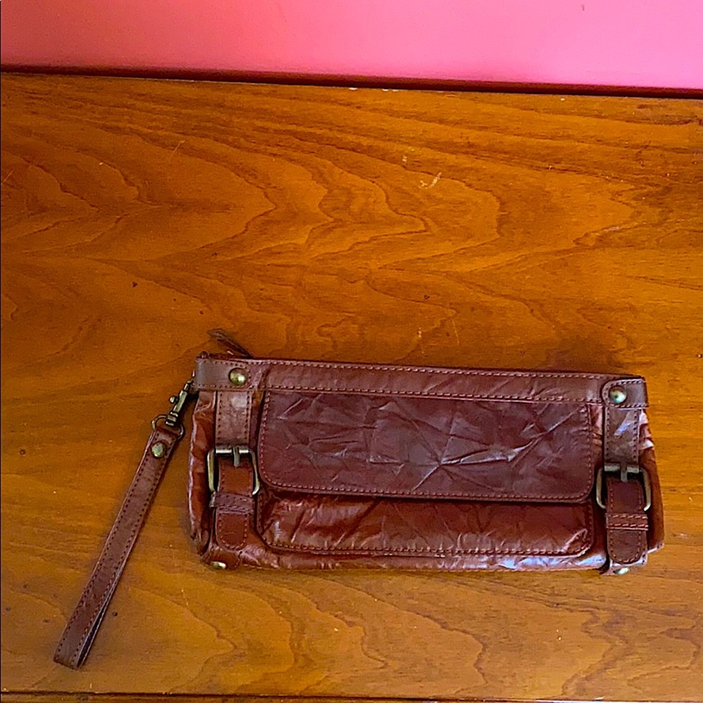 Aldo clutch/wristlet